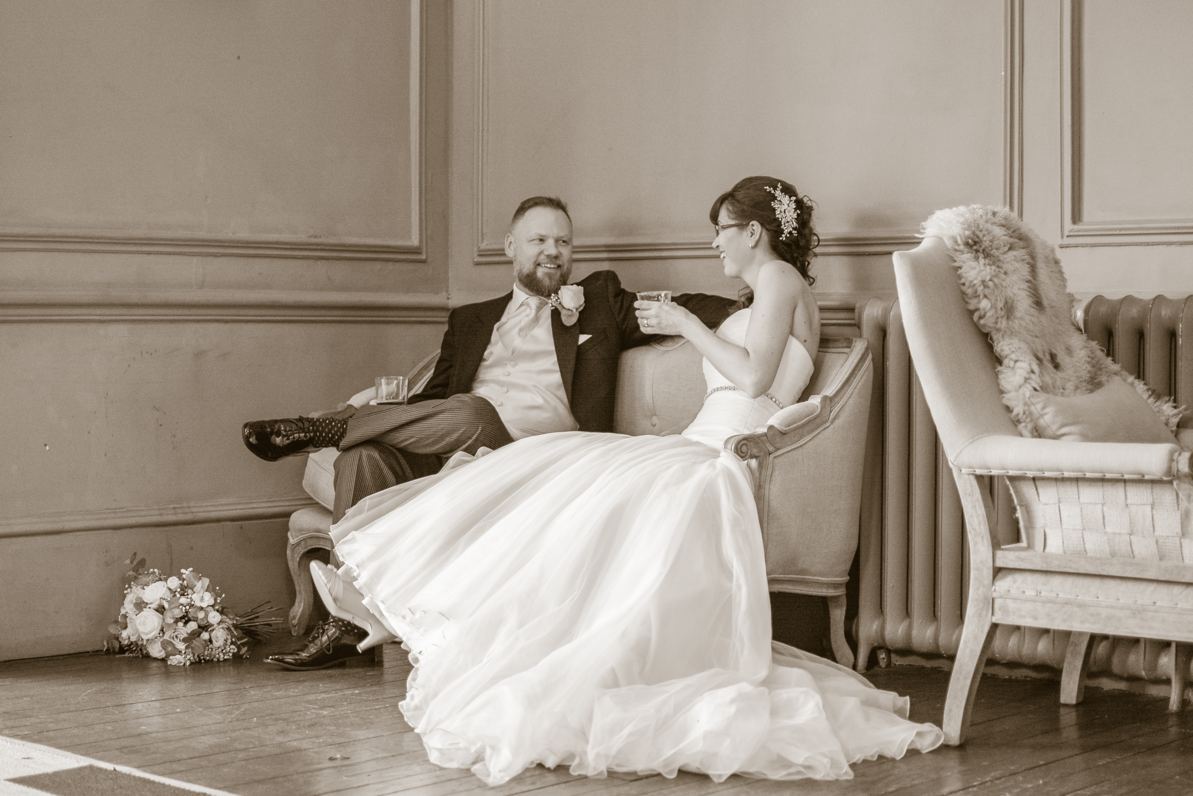 Eija & Darren — The Olde Bell, Berkshire